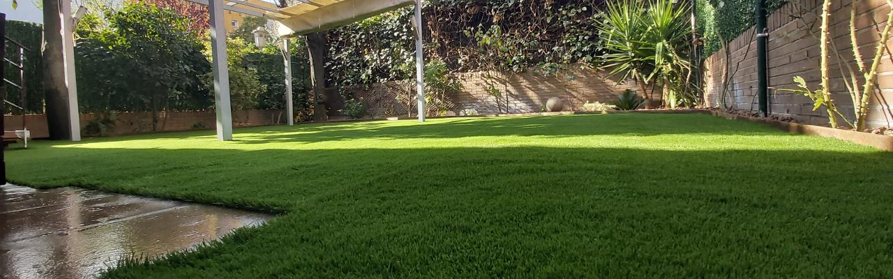 Césped artificial decorativo e interior en Alcobendas